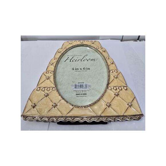 HomeTrends Heirloom 4x6 Photo Frame – Vintage New Old Stock – Pearl Accents - Picture 9 of 9